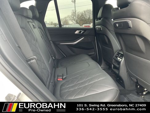 Used 2024 BMW X5 xDrive40i w/ Parking Assistance Package image 17