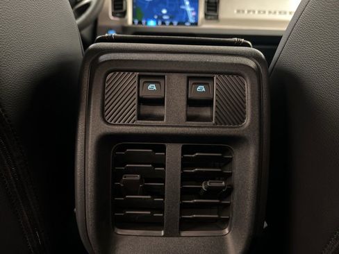 New 2025 Ford Bronco Outer Banks image 33