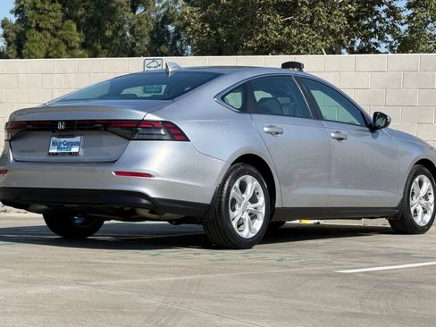 Certified 2024 Honda Accord LX image 8