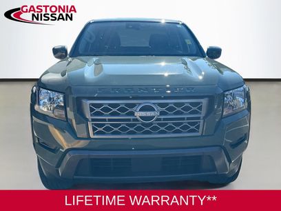 Used 2024 Nissan Frontier SV w/ Technology Package