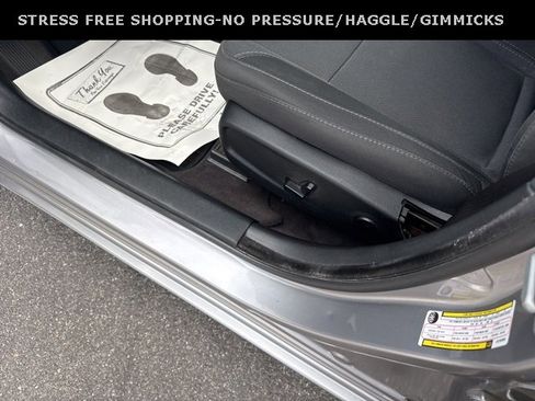 Used 2018 Dodge Charger R/T image 16