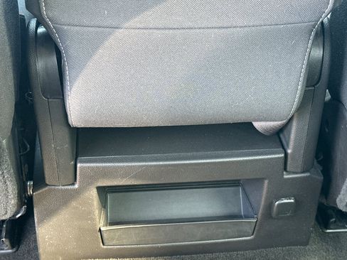 Used 2015 GMC Sierra 1500 SLE w/ SLE Value Package image 39