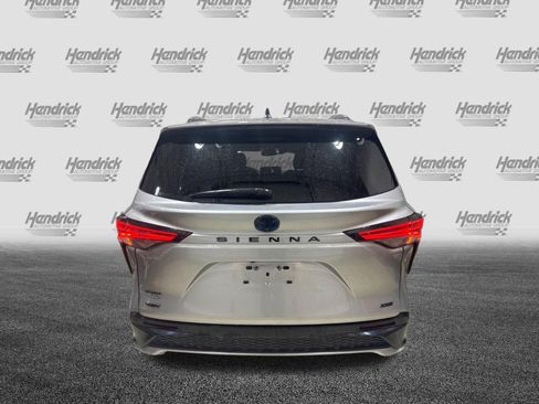 Certified 2025 Toyota Sienna XSE w/ XSE Plus Package image 48