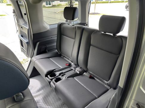 Used 2003 Honda Element DX image 22