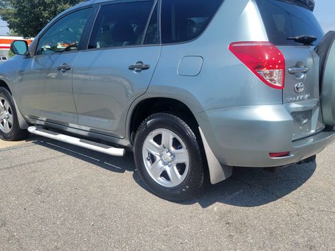 Used 2008 Toyota RAV4 4WD image 3