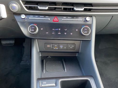 Certified 2026 Hyundai Sonata SEL FWD image 19