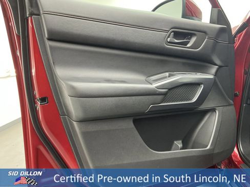 Used 2023 Nissan Pathfinder Rock Creek image 14