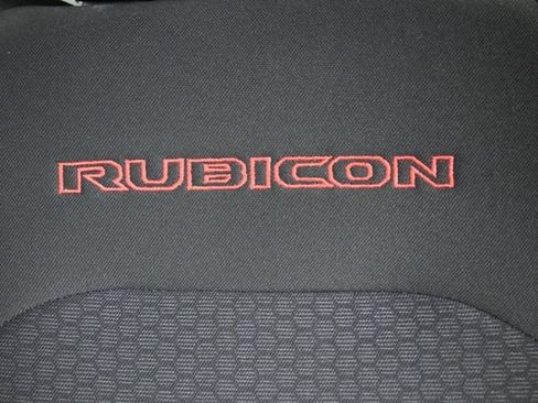 Used 2018 Jeep Wrangler Unlimited Rubicon AWD/4WD image 19