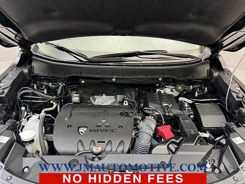 Used 2025 Mitsubishi Outlander Sport ES AWD/4WD image 10