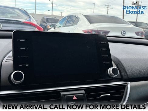 Used 2021 Honda Accord LX image 8