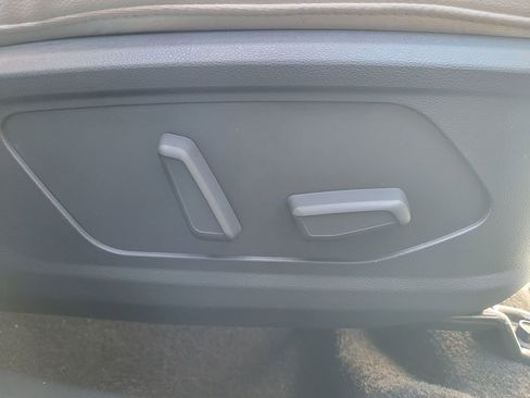 New 2026 Hyundai Tucson Limited image 43