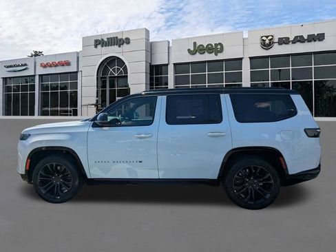 New 2026 Jeep Grand Wagoneer Summit w/ Rear Seat Video Group I AWD/4WD image 7