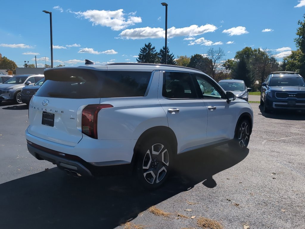 Used 2024 Hyundai Palisade SEL w/ Premium Package AWD/4WD image 5