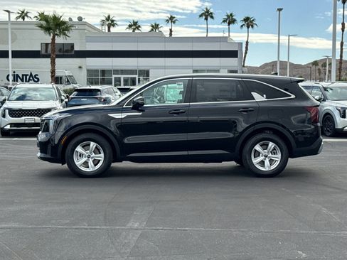 New 2026 Kia Sorento LX image 6