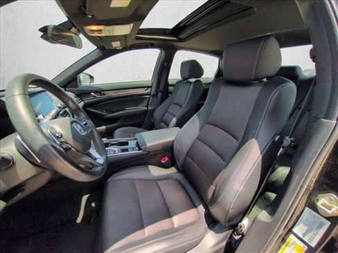 Used 2019 Honda Accord Sport image 15