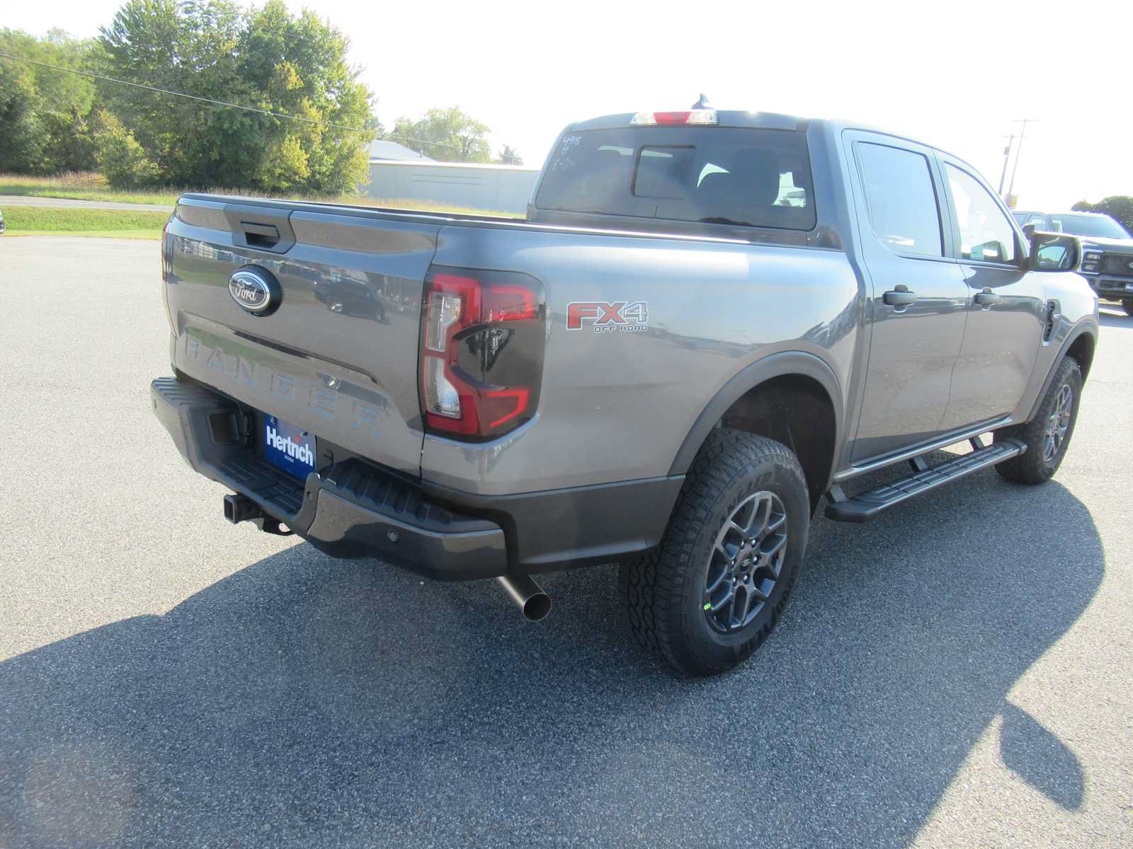 New 2026 Ford Ranger XLT w/ FX4 Off-Road Package AWD/4WD image 5