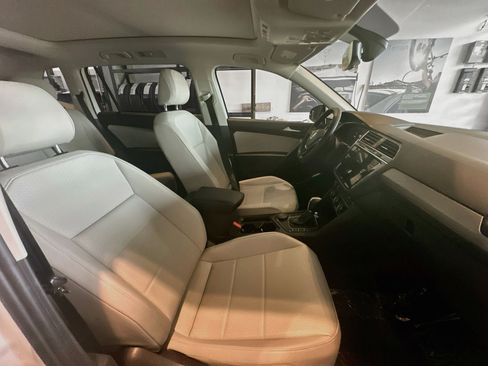 Used 2019 Volkswagen Tiguan S AWD/4WD image 34