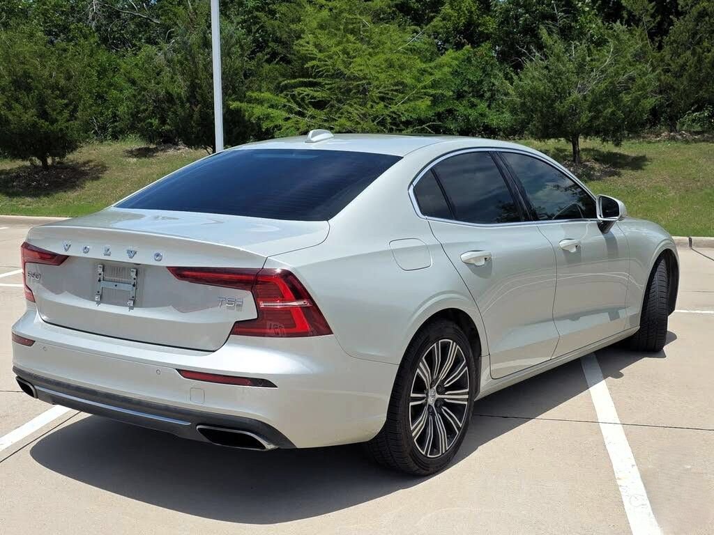Used 2020 Volvo S60 T5 Inscription FWD image 4