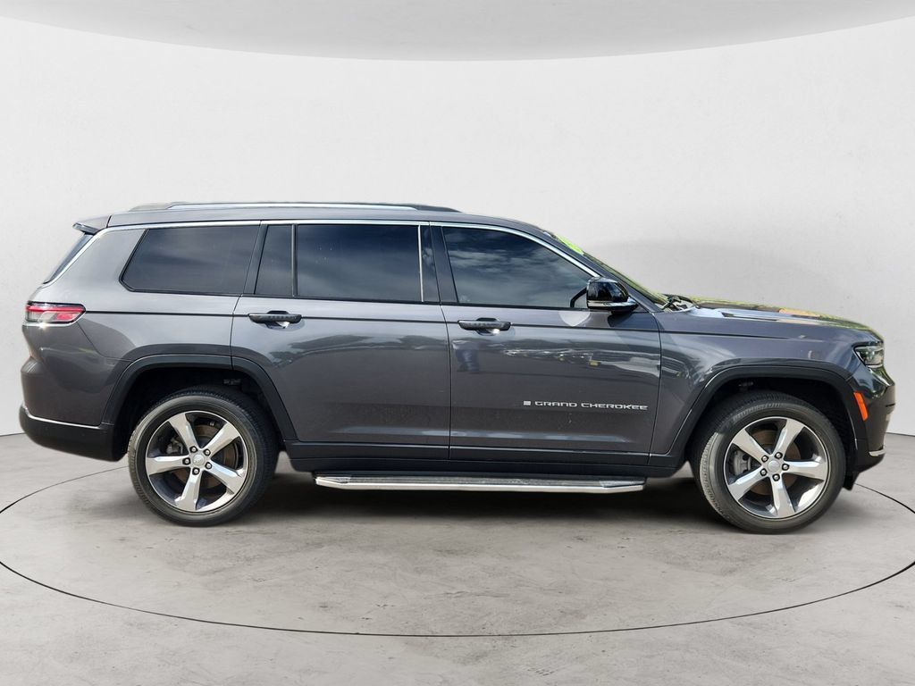 Used 2021 Jeep Grand Cherokee L Limited AWD/4WD image 6