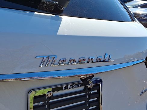 Certified 2022 Maserati Levante GT image 29