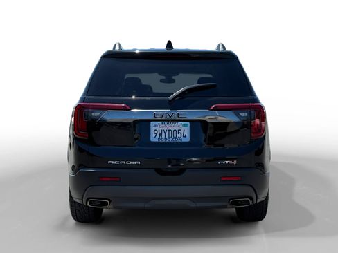 Used 2023 GMC Acadia AT4 w/ Technology Package AWD/4WD image 4