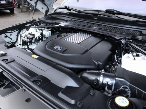 Used 2016 Land Rover Range Rover image 35