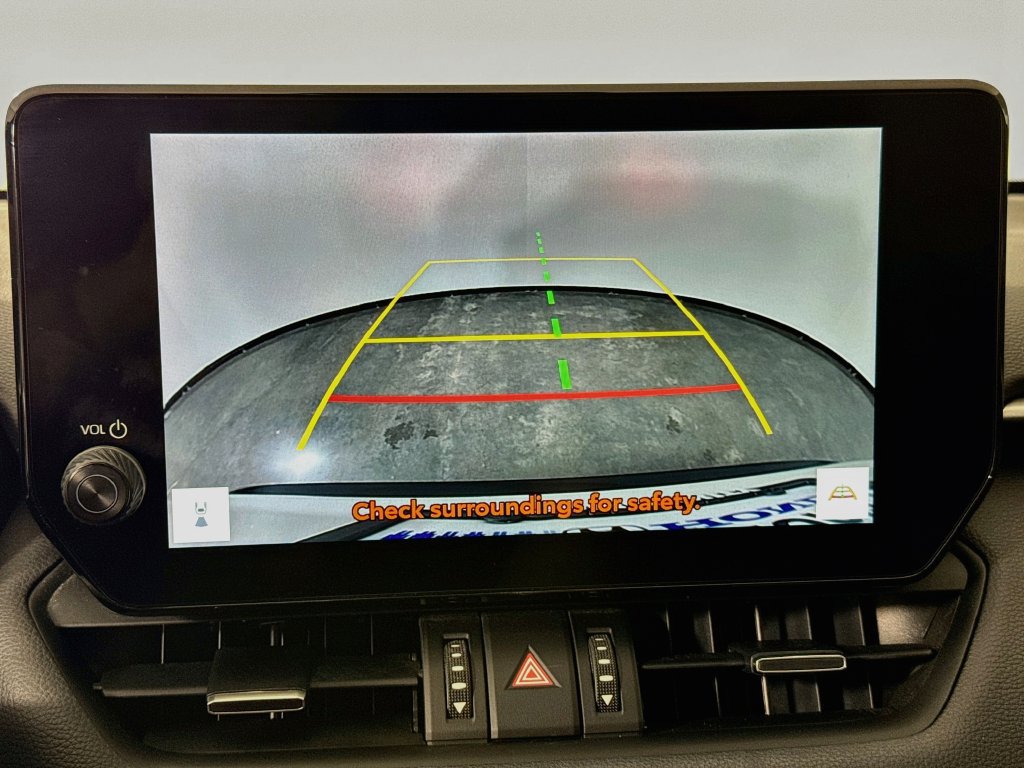 Used 2024 Toyota RAV4 XSE AWD/4WD image 18