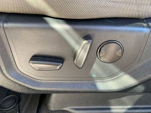 Used 2020 Ford F150 XLT w/ Equipment Group 302A Luxury image 12