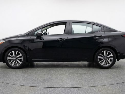 Used 2025 Nissan Versa SV FWD image 5