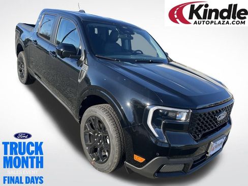 New 2026 Ford Maverick Lariat w/ Black Appearance Package image 1