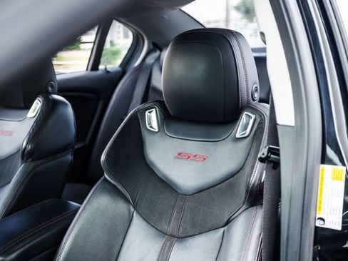 Used 2014 Chevrolet SS RWD image 80