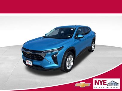 Used 2025 Chevrolet Trax LS w/ LS Convenience Package