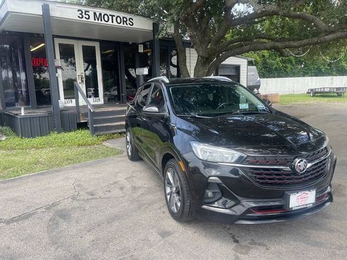 Used 2021 Buick Encore GX Select w/ Advanced Technology Package FWD image 3