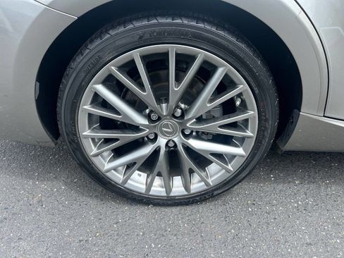 Used 2014 Lexus IS 250 w/ Navigation Package RWD image 7