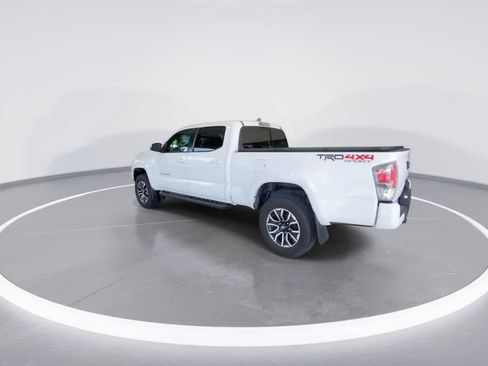 Used 2021 Toyota Tacoma TRD Sport AWD/4WD image 6