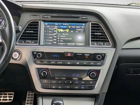 Used 2015 Hyundai Sonata Limited 2.0T image 15
