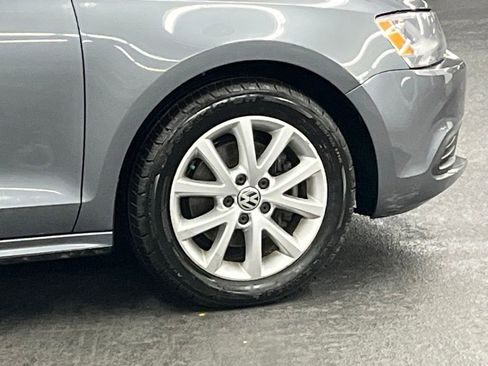 Used 2014 Volkswagen Jetta SE image 36