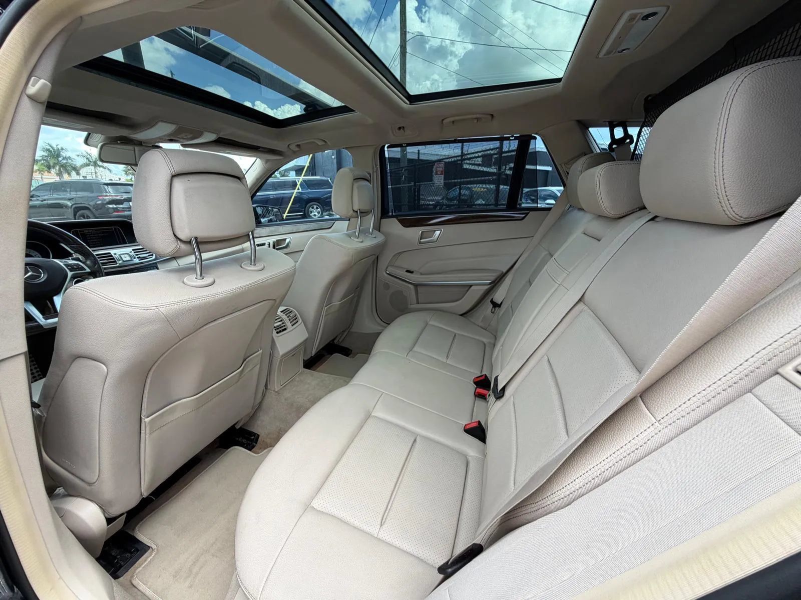 Used 2016 Mercedes-Benz E 350 4MATIC Wagon w/ Premium Package image 20