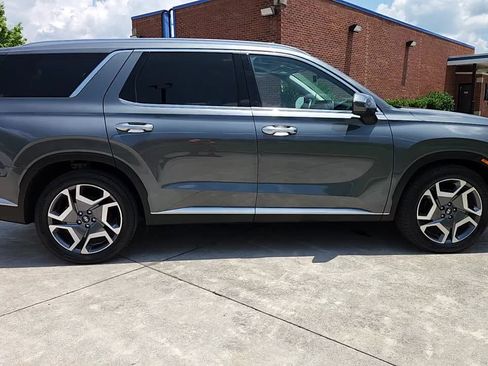 Used 2024 Hyundai Palisade SEL image 9