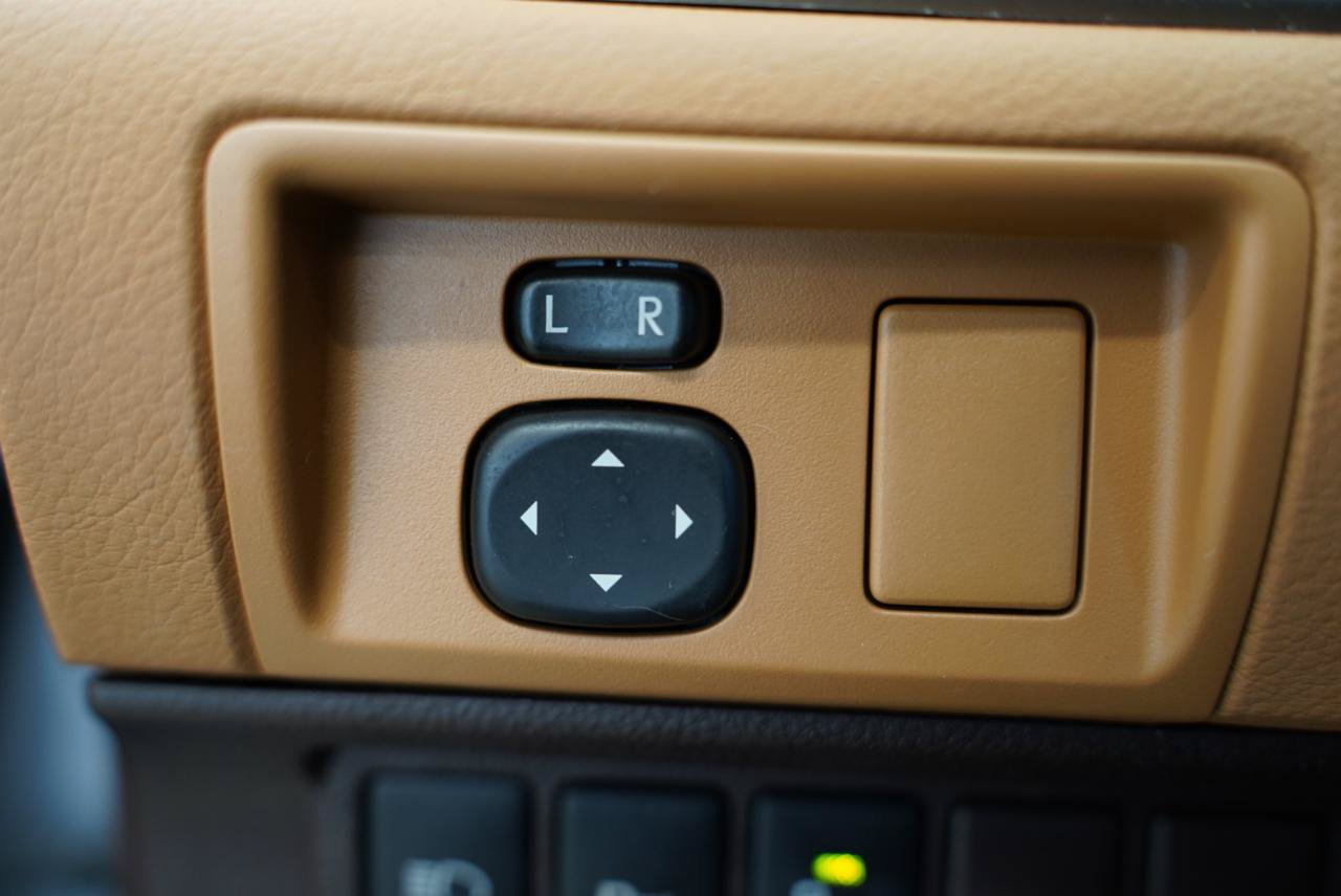 Used 2018 Lexus ES 350 w/ Premier Package FWD image 24