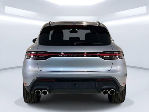 Used 2026 Porsche Macan AWD/4WD image 7