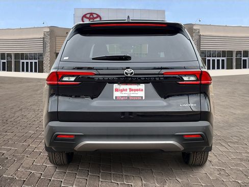 New 2026 Toyota Grand Highlander Limited image 5