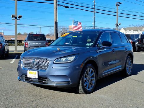 Used 2022 Lincoln Corsair Standard w/ Premium Package image 3