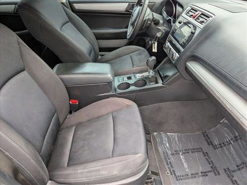 Used 2016 Subaru Legacy 2.5i Premium AWD/4WD image 17