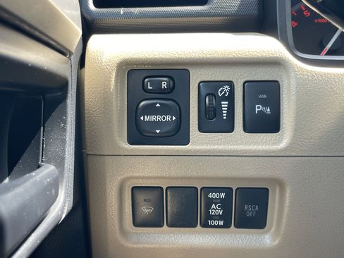 Used 2013 Toyota 4Runner SR5 image 23