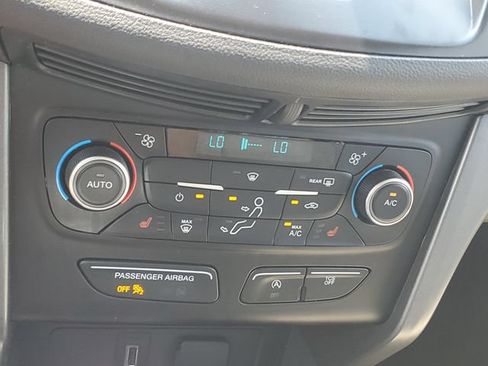 Used 2017 Ford Escape SE w/ SE Leather Comfort Package AWD/4WD image 29