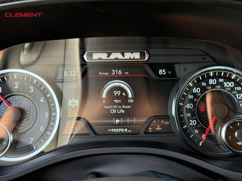 Used 2025 RAM 1500 Laramie AWD/4WD image 27