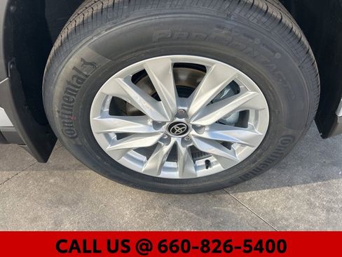 New 2026 Toyota Corolla Cross LE image 4