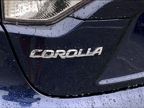 Used 2024 Toyota Corolla LE image 30