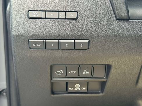 Certified 2025 Lexus GX 550 w/ Accessory Package (2T) AWD/4WD image 26